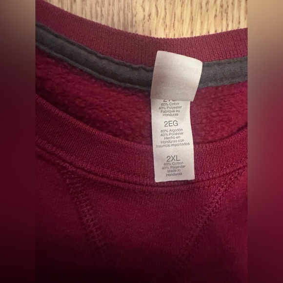 Size 2XL Red Crewneck Jersey Sweater - Picture 3 of 7
